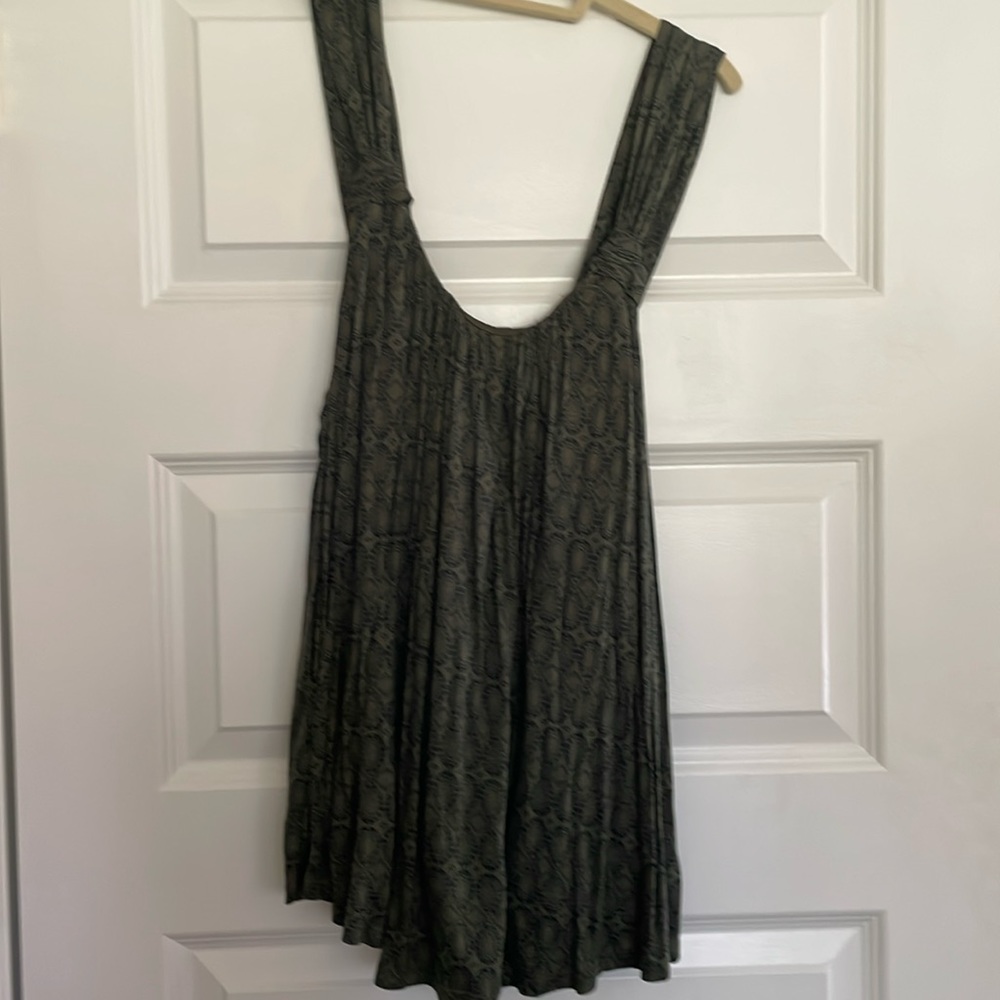 VanessaVirginia. From Anthropologie.  Medium. Looks great